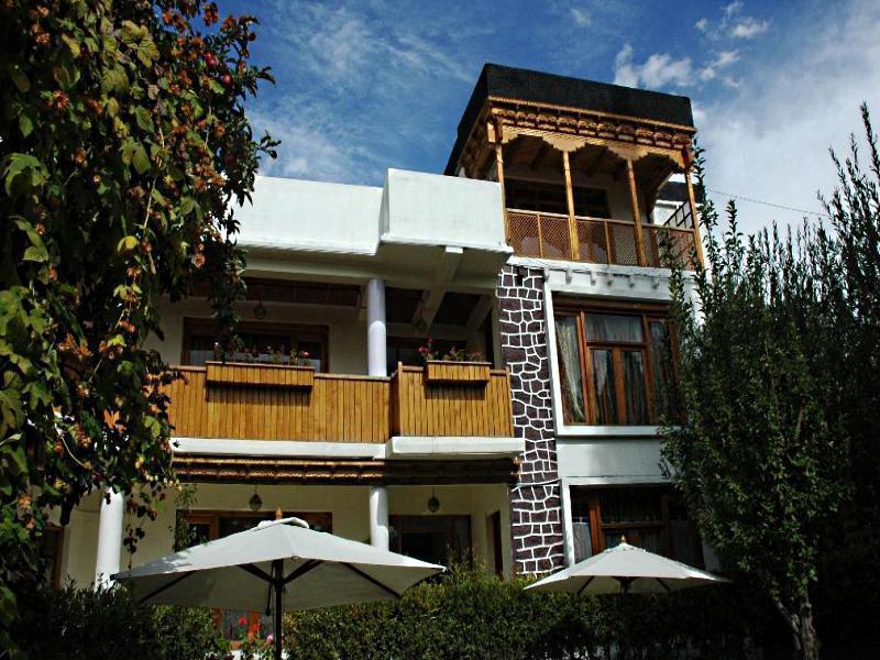 Hotel Pangong Leh Exterior photo